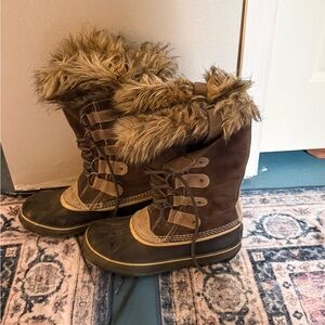 Sorel Brown Winter Boots with Faux Fur